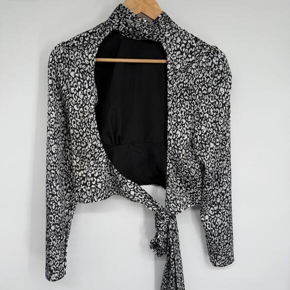 L’Academie Revolve Suzanne Top Abstract Cheetah Open Back Sexy Cocktail Feminine - Picture 3 of 8